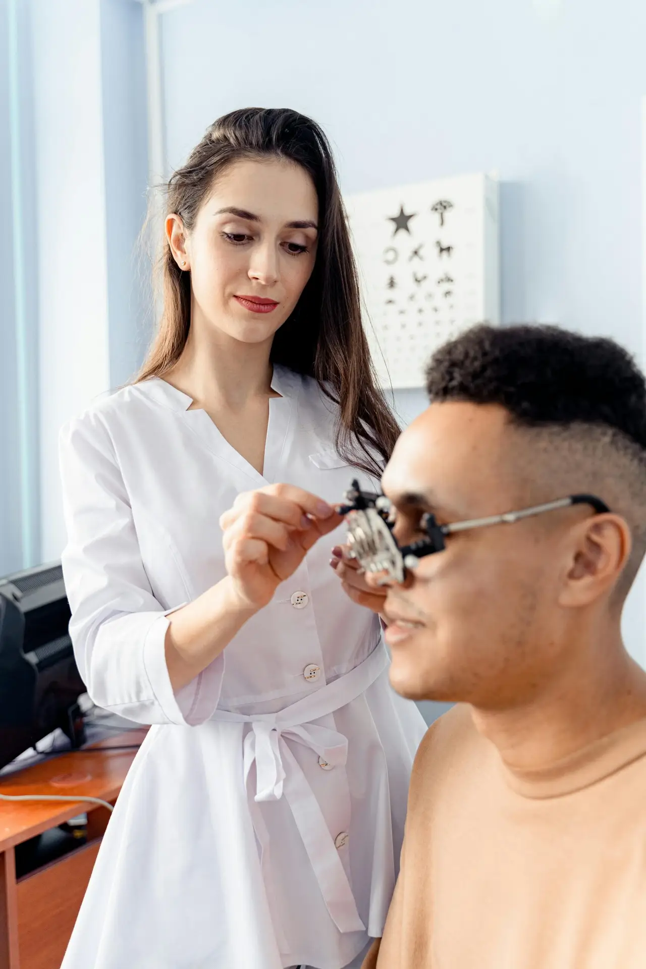 Professional Eye Care Clinics Domain Name EyeCentres.com is for sale.
